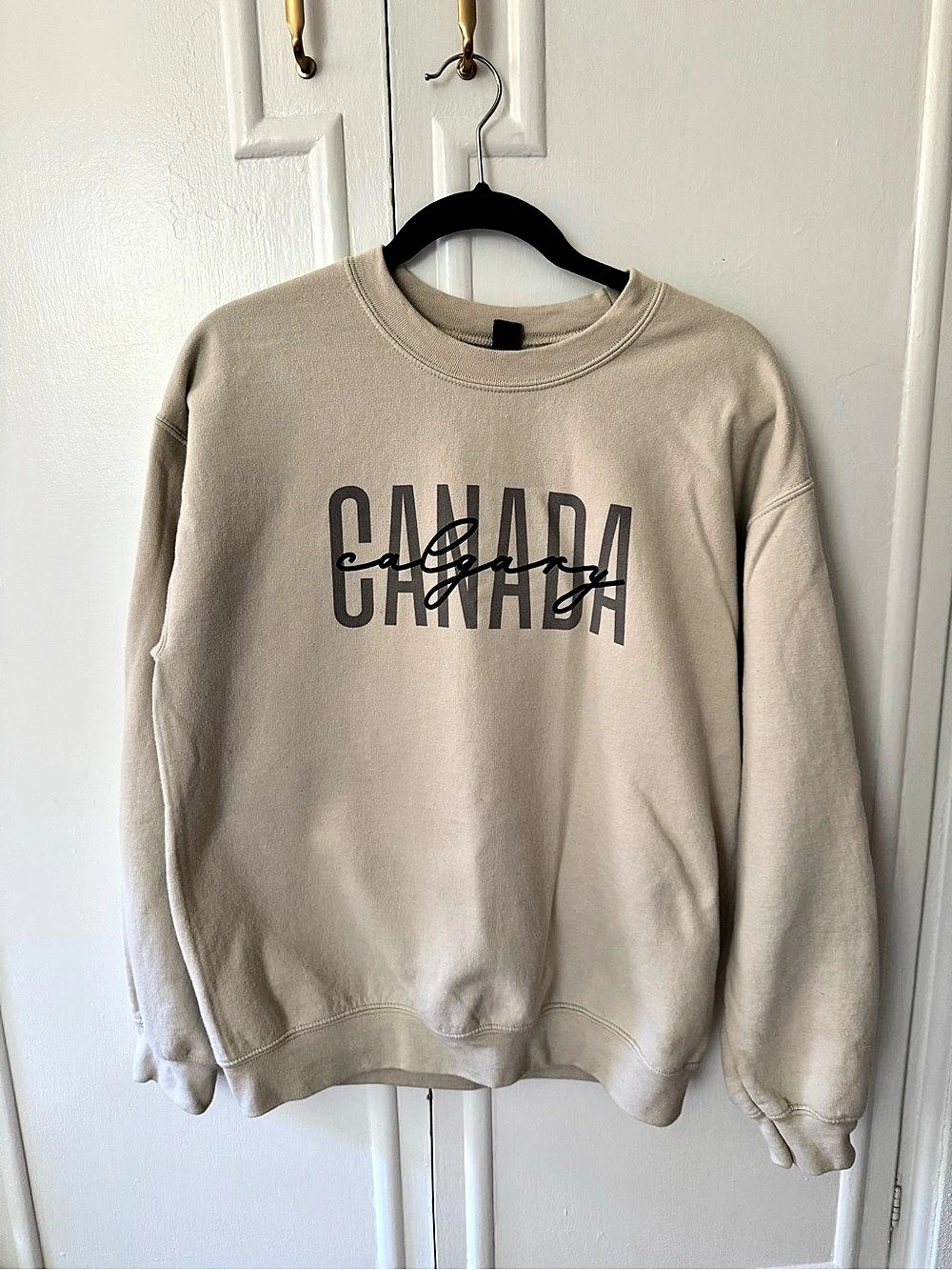 Beige Calgary Canada Sweatshirt